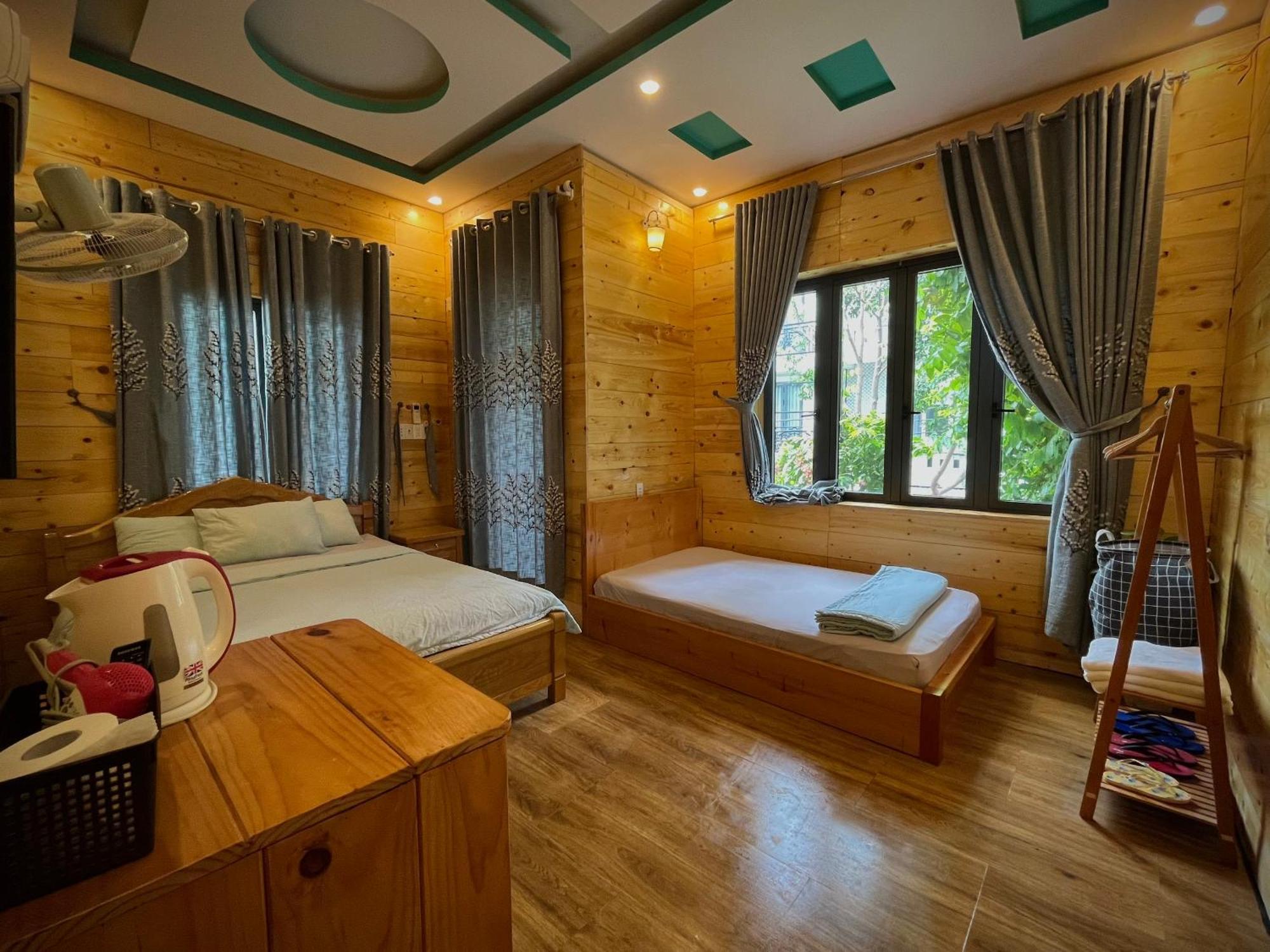 Little Home Homestay Chi Khu Co Ong Екстер'єр фото