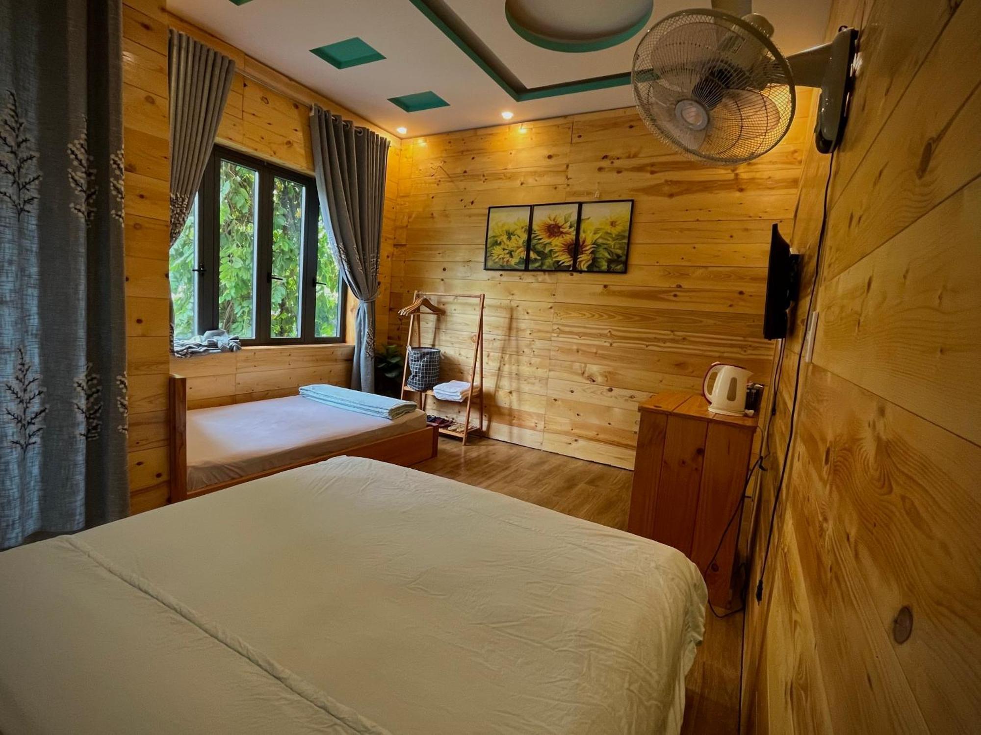 Little Home Homestay Chi Khu Co Ong Екстер'єр фото